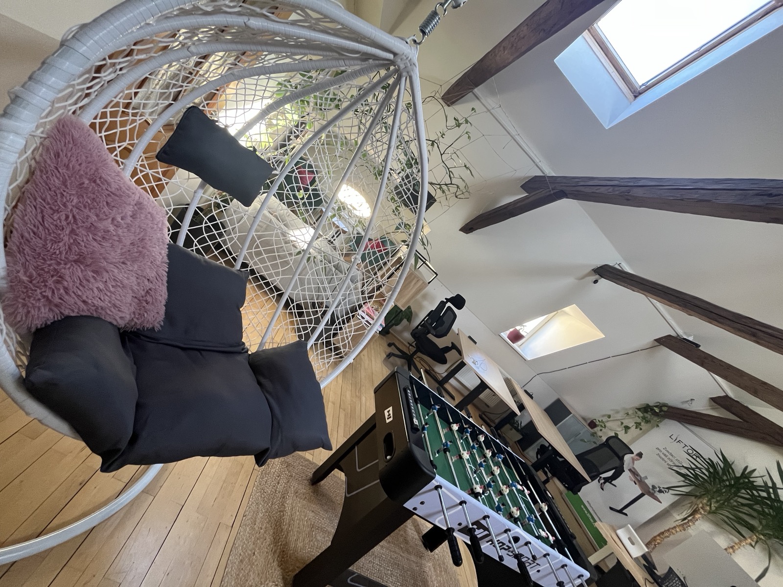Pohled do coworkingového prostoru CityHUB Jihlava